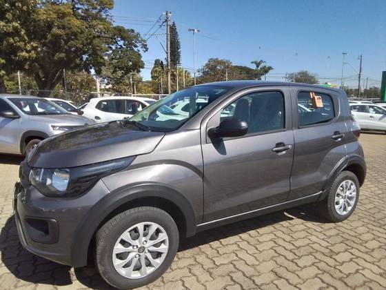 FIAT MOBI 1.0 EVO FLEX LIKE. MANUAL FIAT MOBI 1.0 EVO FLEX LIKE. MANUAL